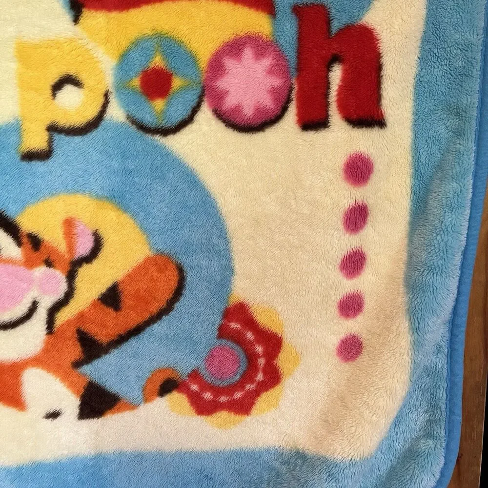 VTG Winnie The Pooh Tigger Piglet Baby Blanket Fleece Children’s Throw 45”x 30”
